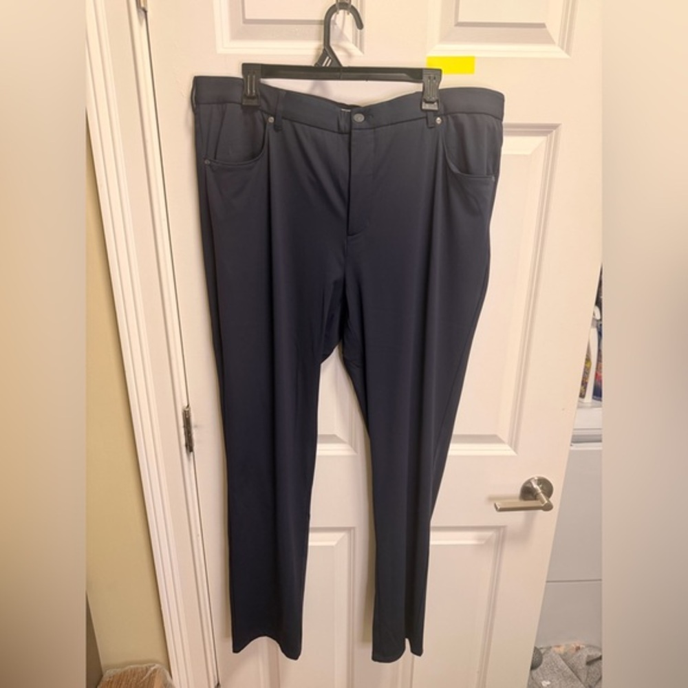 johnnie-O Men's Dark Navy Performance Chinos